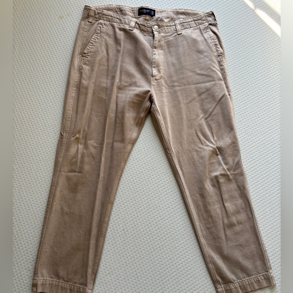 A&F Lightweight Loose Jeans - Lt Khaki
